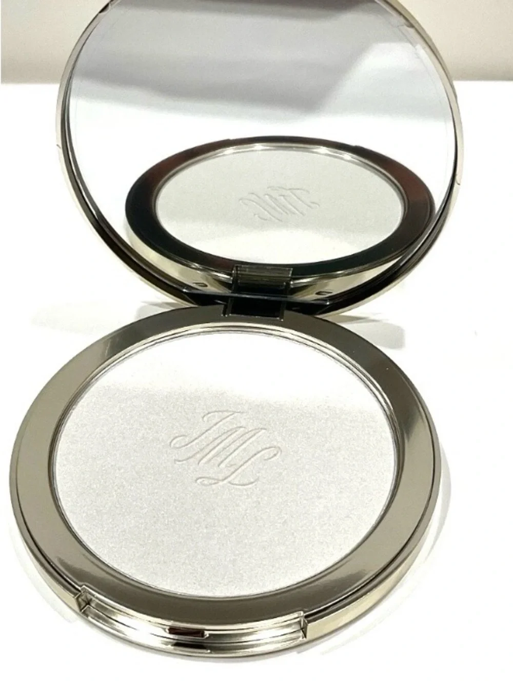 NWT Jo Malone London Limited Edition Body Powder Compact